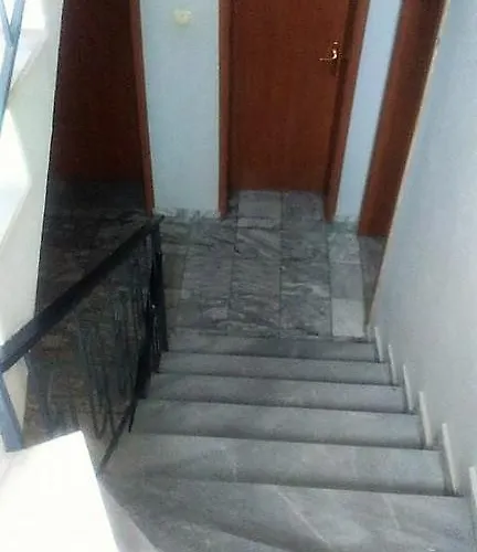 Konukevi Elit Burgaz